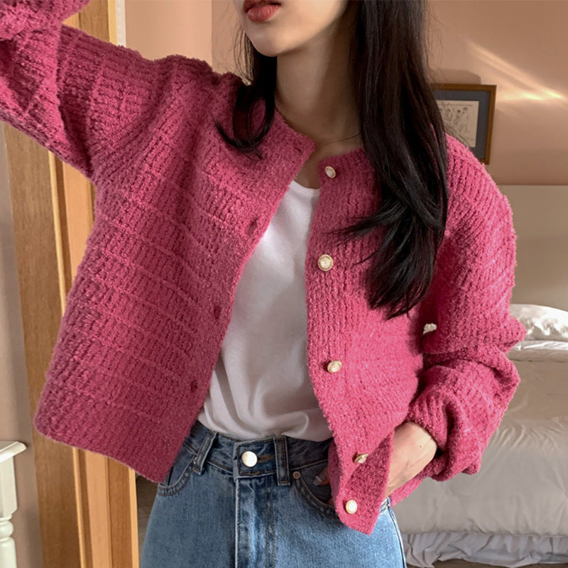 Soft Weave – Textured Knit Short Sweater with Long Sleeves