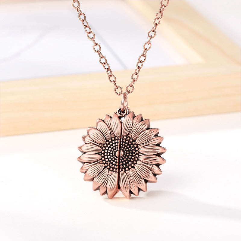 Style Sunflower Pendant Necklace American & European